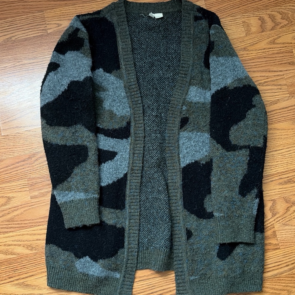 Moth Men's Camouflage Open Cardigan - Gray, Olive, Black